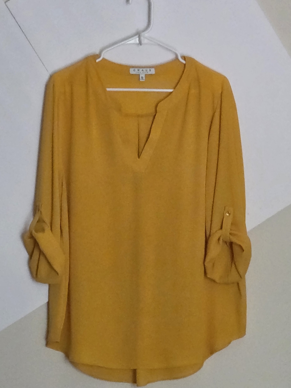 CeCe Yellow Split-Neck 3/4 Roll-Tab Sleeve High-Low Blouse (Sz. XL)
